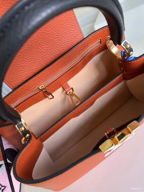 Affordable LOUIS CAPUCINES VUITTON MM 0509